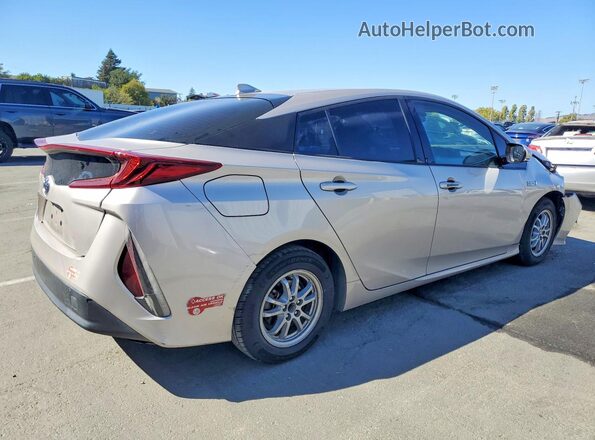 JTDKARFP5H3060638 2017 TOYOTA PRIUS Silver უკანა მარჯვენა