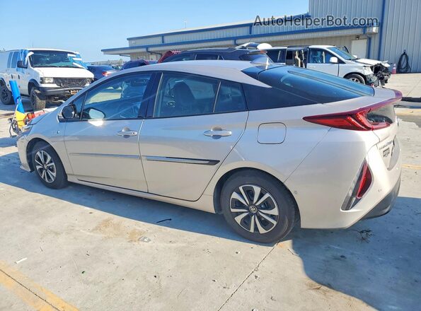 JTDKARFP5J3076604 2018 TOYOTA PRIUS Silver Задня ліва чверть