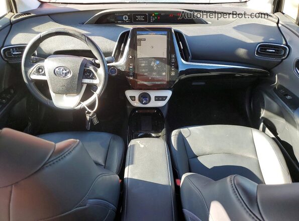 JTDKARFP7H3064223 2017 TOYOTA PRIUS Orange Dashboard view