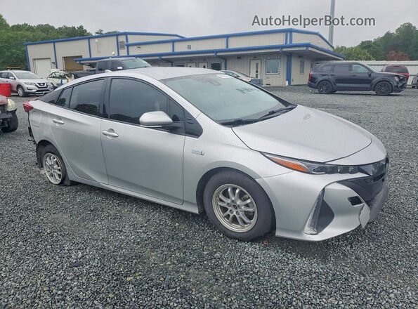 JTDKARFP7J3087264 2018 TOYOTA PRIUS Silver Առջևի աջ