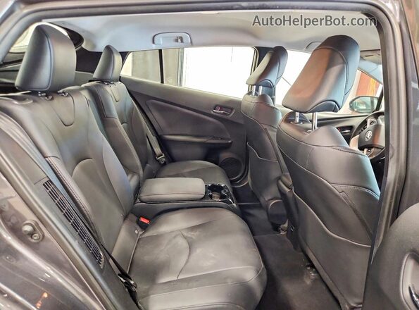JTDKARFP8H3046460 2017 TOYOTA PRIUS Gray Widok tylnych siedzeń