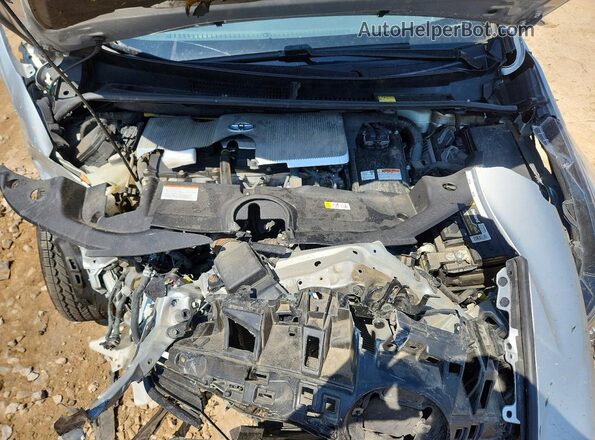 JTDKARFU3H3030172 2017 TOYOTA PRIUS Silver Rear interior view