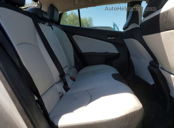 JTDKARFU5G3017907 2016 TOYOTA PRIUS Silver Rear interior view