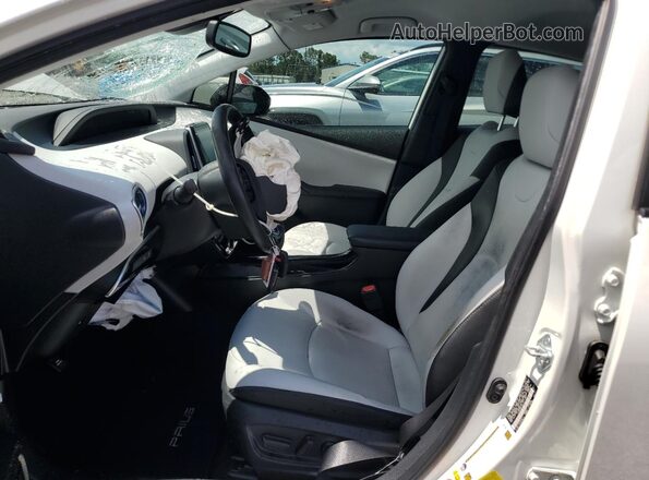 JTDKARFU5L3117337 2020 TOYOTA PRIUS White Вид салону спереду
