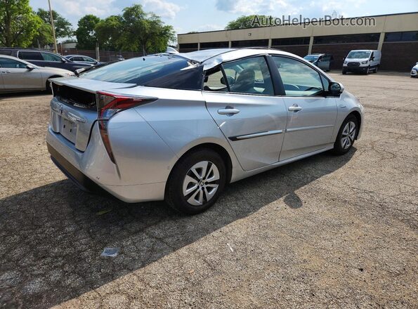 JTDKARFUXH3044053 2017 TOYOTA PRIUS Silver Tył prawy