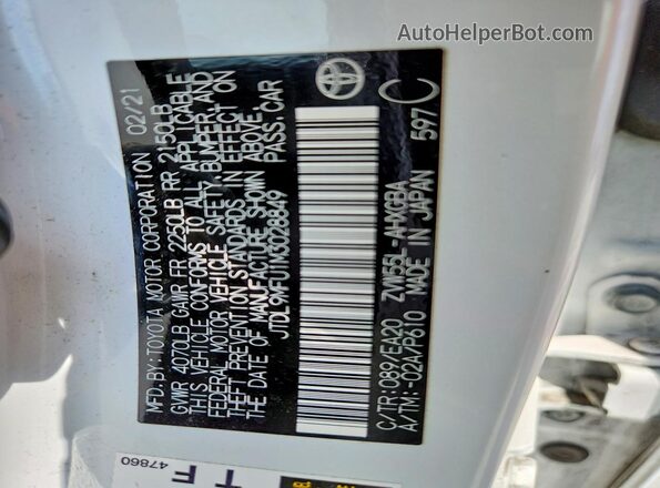 JTDL9MFU1M3028849 2021 TOYOTA PRIUS White Vista del compartimento del motor
