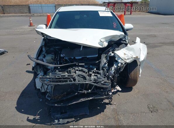 JTDL9RFU0K3011650 2019 TOYOTA PRIUS Белый Вид щитка приборов