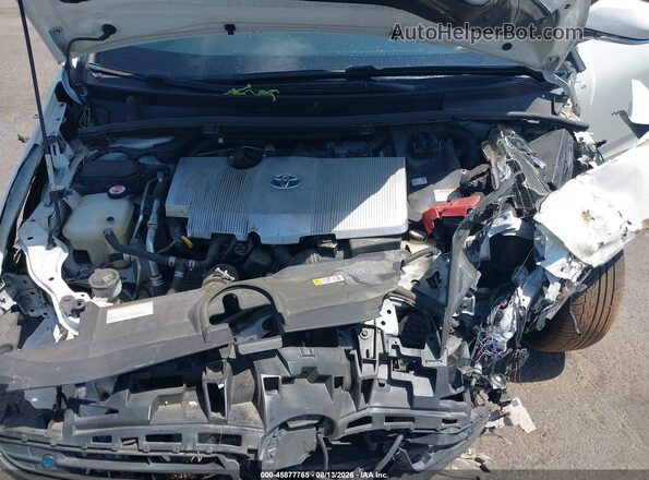 JTDL9RFU0K3011650 2019 TOYOTA PRIUS Белый Вид сзади