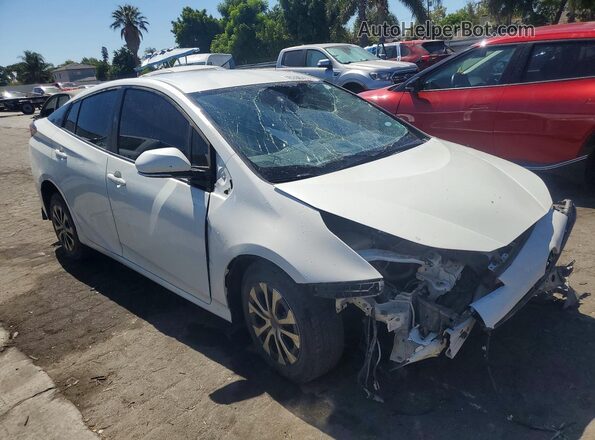 JTDL9RFU7L3015647 2020 TOYOTA PRIUS White Front right