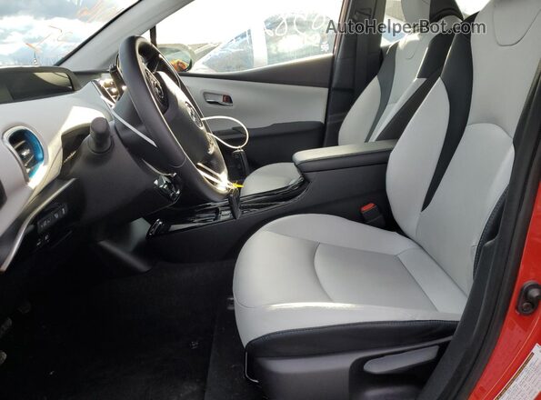 JTDL9RFU8L3017133 2020 TOYOTA PRIUS Красный Вид салона спереди