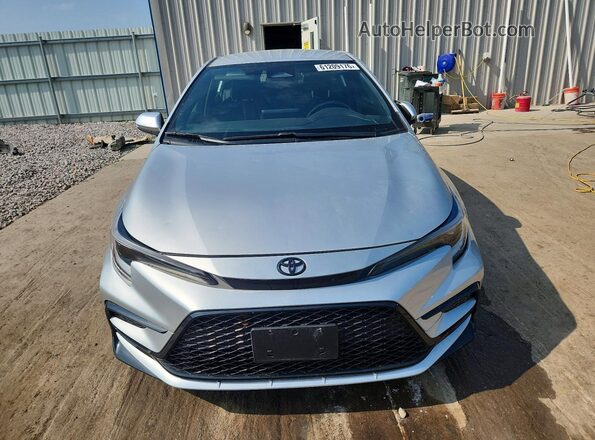 JTDS4MCE0R3522358 2024 TOYOTA COROLLA Silver Դիմացի տեսք