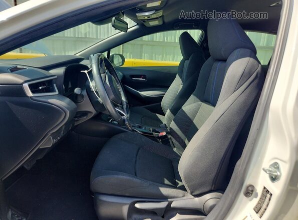 JTDS4RCE0LJ032373 2020 TOYOTA COROLLA White Вид салону спереду