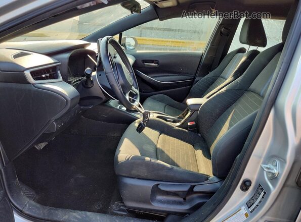 JTDS4RCE3LJ003126 2020 TOYOTA COROLLA Silver Front interior view