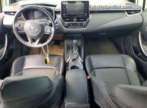 JTDT4RCE5LJ041574 2020 TOYOTA COROLLA Белый Вид панели приборов