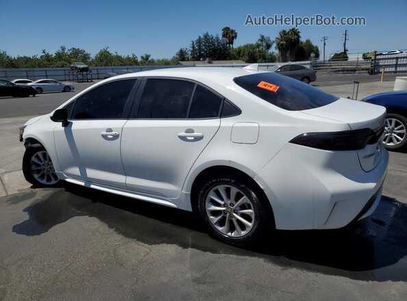JTDVPMAE2MJ137735 2021 TOYOTA COROLLA White 