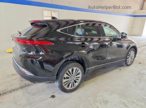 JTEAAAAH3RJ188026 2024 TOYOTA VENZA Black Задня права чверть