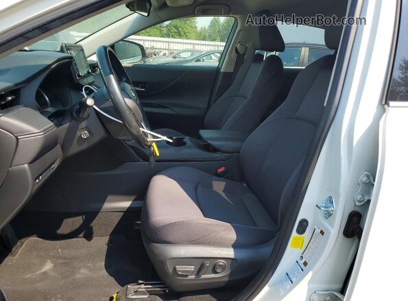 JTEAAAAH6NJ090893 2022 TOYOTA VENZA White Rear interior view
