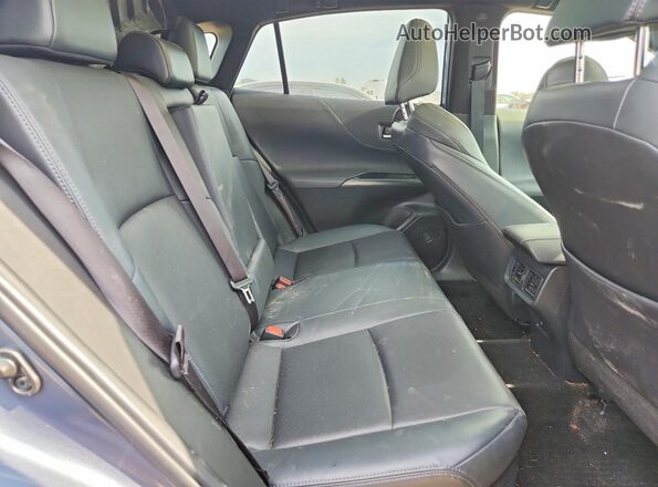 JTEAAAAH7MJ019359 2021 TOYOTA VENZA Gray Widok tylnych siedzeń
