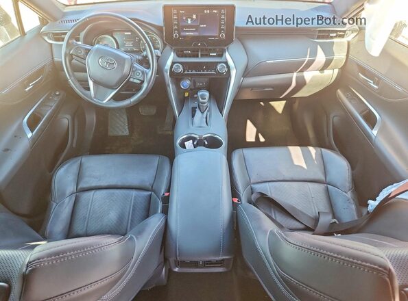 JTEAAAAH8MJ006569 2021 TOYOTA VENZA Red Widok deski rozdzielczej