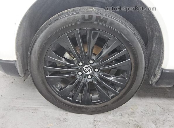 JTEAAAAH9PJ150846 2023 TOYOTA VENZA White Vista interior de 360 grados