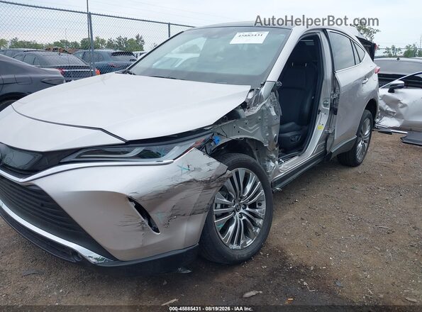 JTEAAAAH9RJ173000 2024 TOYOTA VENZA Silver Vista frontal