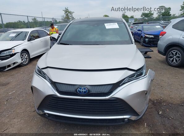 JTEAAAAH9RJ173000 2024 TOYOTA VENZA Silver Vista interior trasera