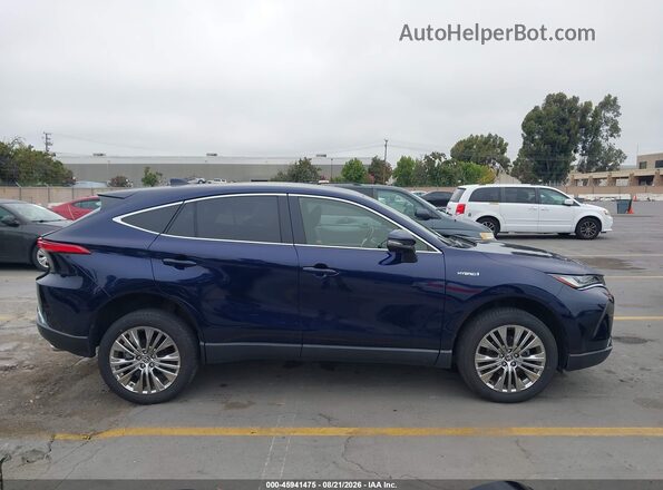 JTEAAAAHXMJ047981 2021 TOYOTA VENZA Blue Rear interior view