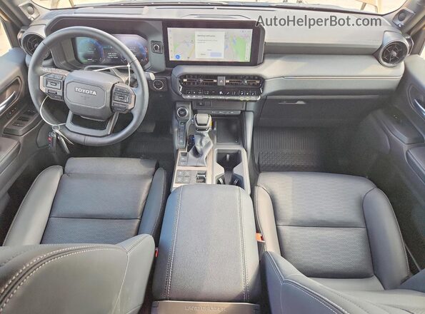 JTEABFAJ3TK057130 2026 TOYOTA LAND Gold Առջևի վահանակի տեսք