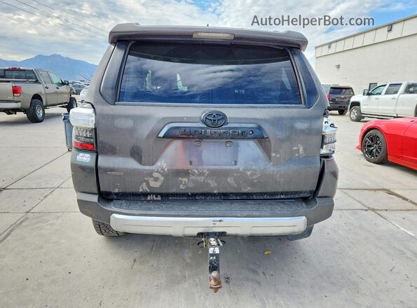 JTEBU5JR0K5659351 2019 TOYOTA 4RUNNER Black Widok z tyłu
