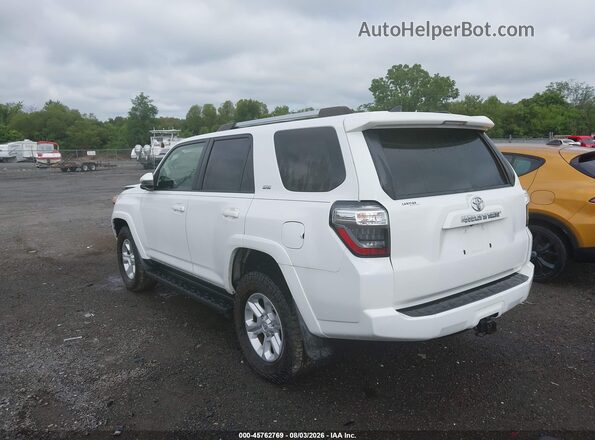 JTEBU5JR0K5725591 2019 TOYOTA 4RUNNER White Rear left