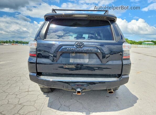 JTEBU5JR0L5826549 2020 TOYOTA 4RUNNER Black Rear view