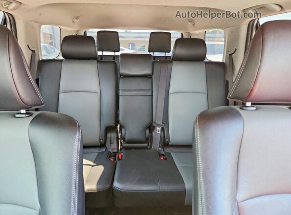 JTEBU5JR1J5492206 2018 TOYOTA 4RUNNER Silver Հետևի նստատեղերի տեսք