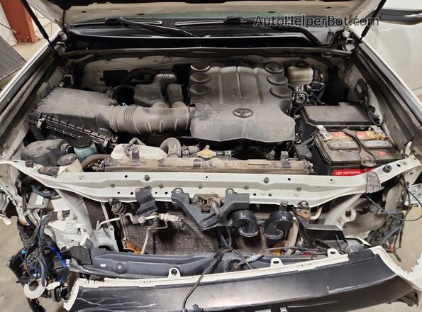 JTEBU5JR2G5280780 2016 TOYOTA 4RUNNER White Vista del compartimento del motor