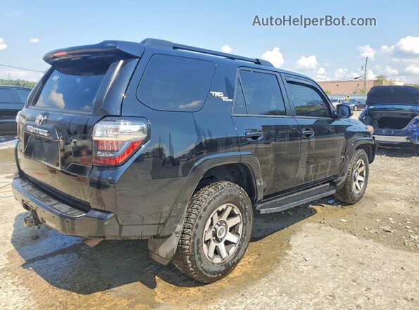 JTEBU5JR2K5649078 2019 TOYOTA 4RUNNER Black Tył prawy