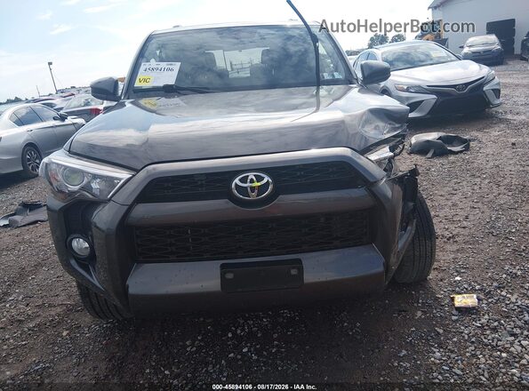 JTEBU5JR3K5687161 2019 TOYOTA 4RUNNER Черный Вид щитка приборов
