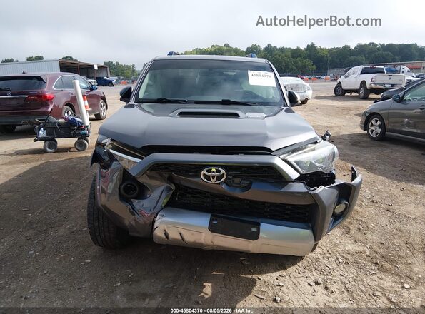 JTEBU5JR3K5690240 2019 TOYOTA 4RUNNER Gray Widok wnętrza z tyłu