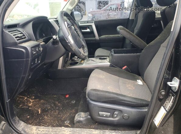 JTEBU5JR3L5824746 2020 TOYOTA 4RUNNER Black Вид салону спереду