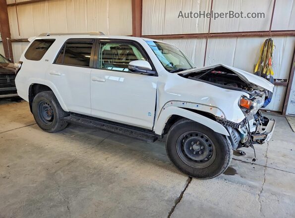 JTEBU5JR4G5355995 2016 TOYOTA 4RUNNER Белый Передняя правая четверть
