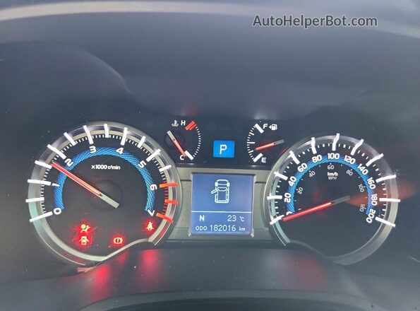 JTEBU5JR4G5355995 2016 TOYOTA 4RUNNER Белый Вид щитка приборов