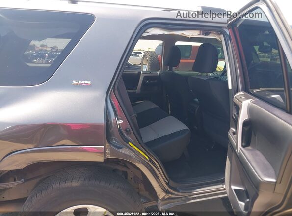 JTEBU5JR4L5757350 2020 TOYOTA 4RUNNER Gray Widok naklejki z numerem VIN