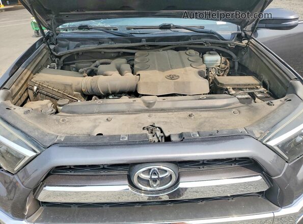 JTEBU5JR6H5407984 2017 TOYOTA 4RUNNER Charcoal Շարժիչի բաժամունքի տեսք