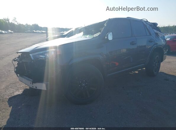 JTEBU5JR6K5704177 2019 TOYOTA 4RUNNER Silver Vista tres cuartos delantera izquierda