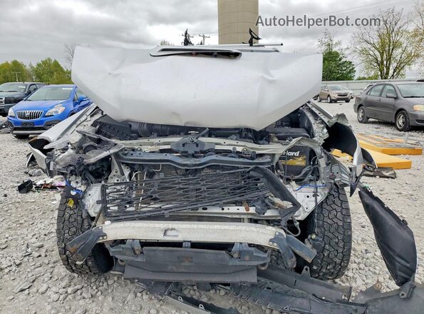 JTEBU5JR7H5424888 2017 TOYOTA 4RUNNER Silver Front view