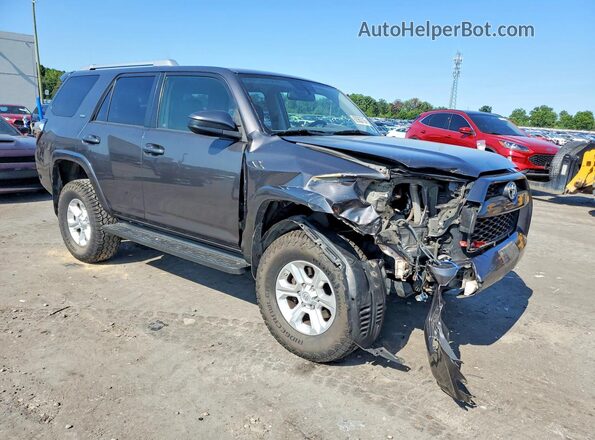 JTEBU5JR7H5453260 2017 TOYOTA 4RUNNER Gray Przód prawy