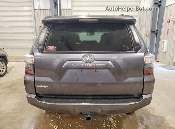 JTEBU5JR7L5833711 2020 TOYOTA 4RUNNER Серый Вид сзади