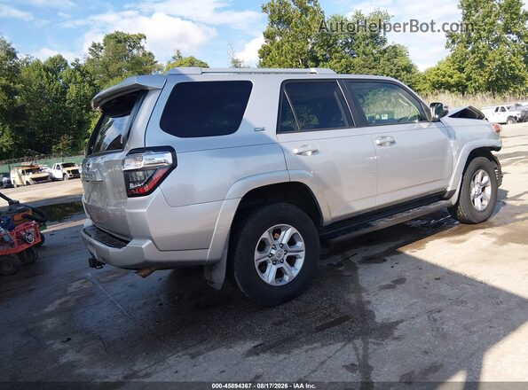 JTEBU5JR8G5310350 2016 TOYOTA 4RUNNER Silver Rear right
