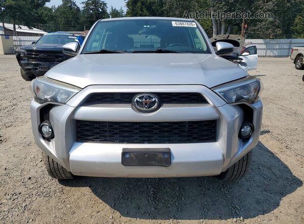 JTEBU5JR9J5536646 2018 TOYOTA 4RUNNER Silver წინა ხედი