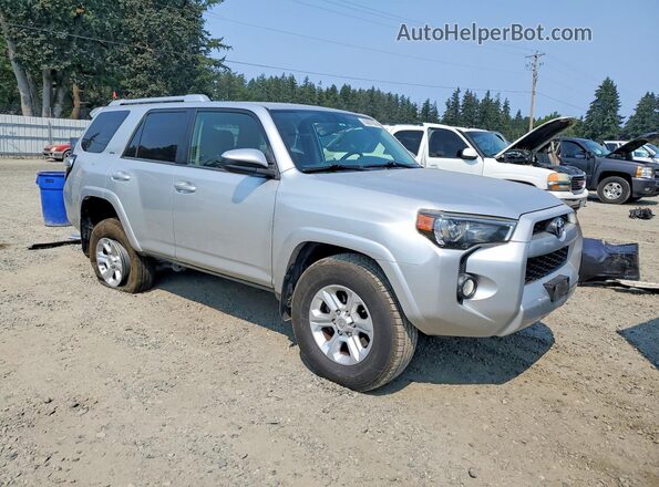 JTEBU5JR9J5536646 2018 TOYOTA 4RUNNER Silver წინა მარჯვენა