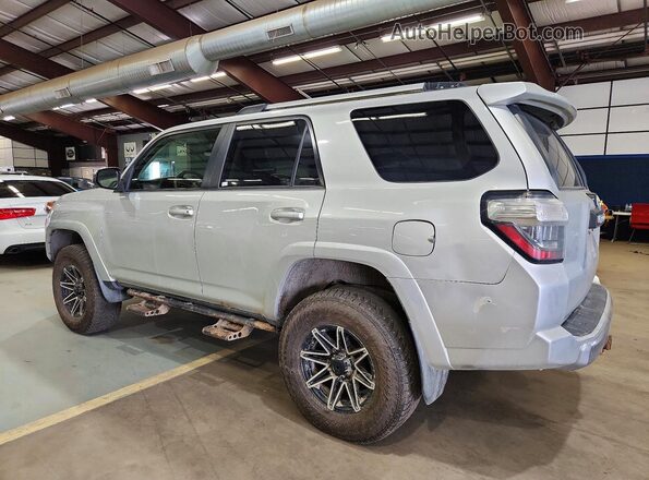 JTEBU5JRXG5369853 2016 TOYOTA 4RUNNER Silver Задня ліва чверть