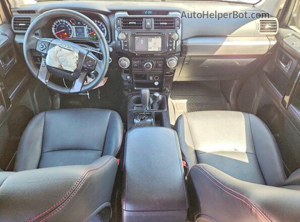 JTEBU5JRXH5407910 2017 TOYOTA 4RUNNER Silver Вид панелі приладів